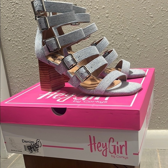 Corkys Gray and Blue Strappy Heels - Picture 16 of 16